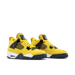 Air Jordan 4